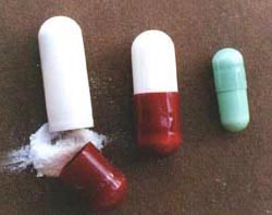 drug_capsules_02s.jpg