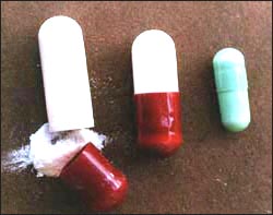 drug_capsules_2s.jpg